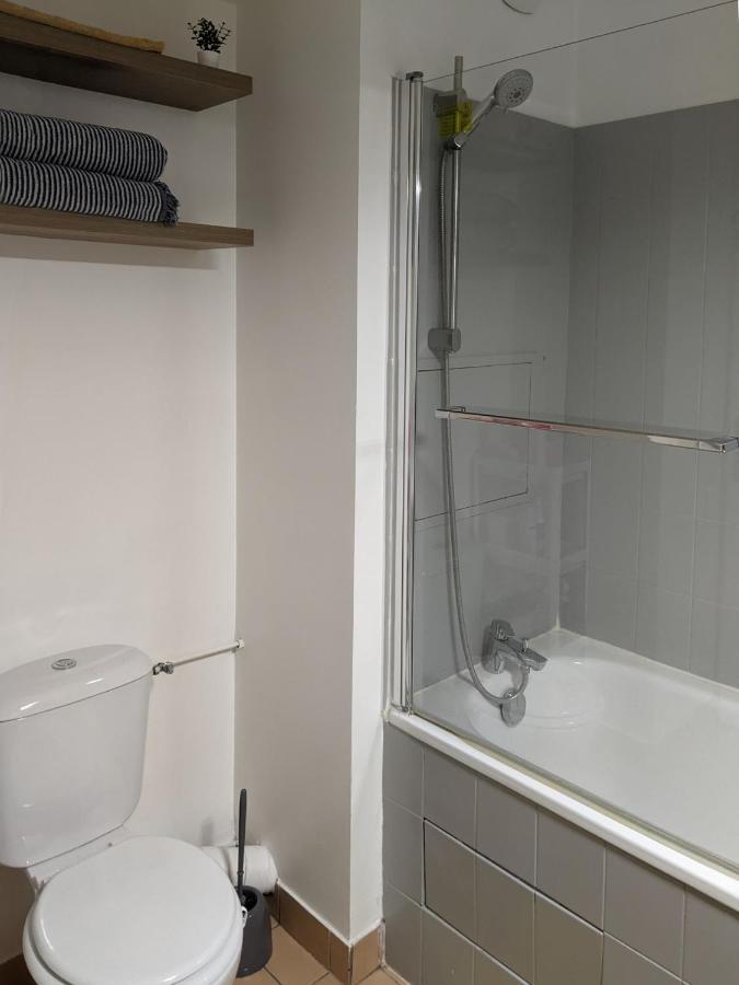 Logement Charmant Charpennes Villeurbanne Bagian luar foto